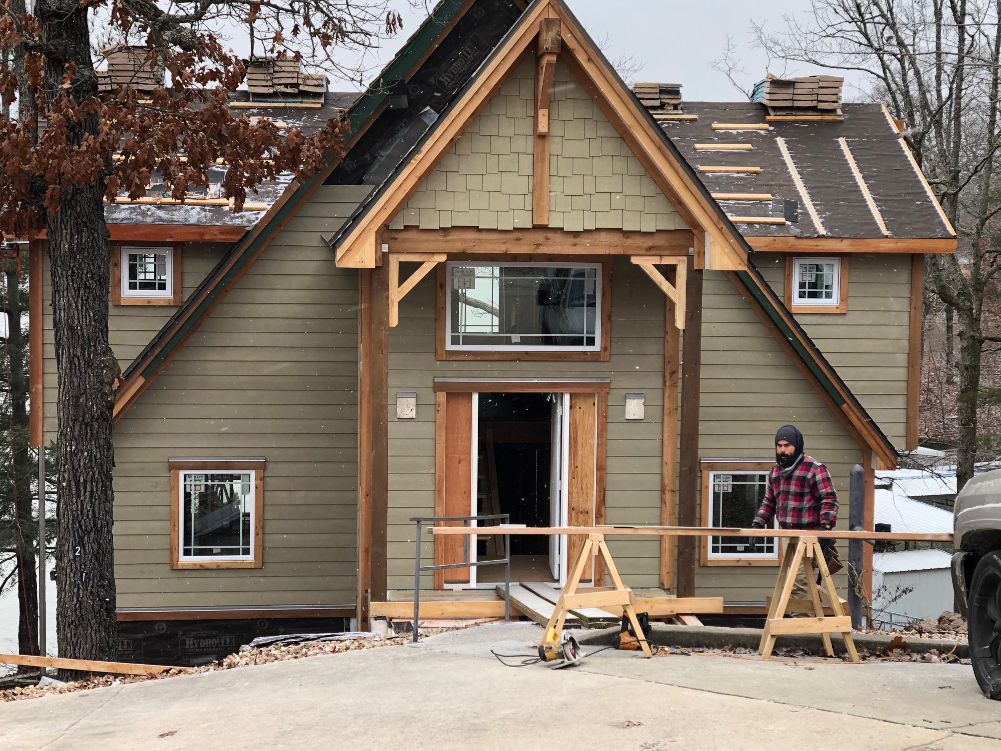 Exterior Image 3