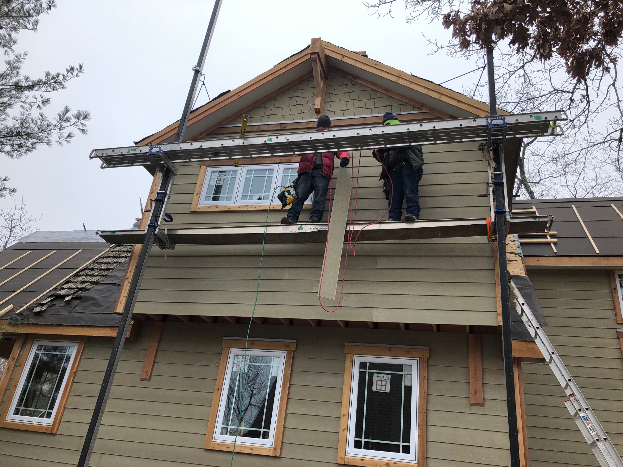 Exterior Image 6