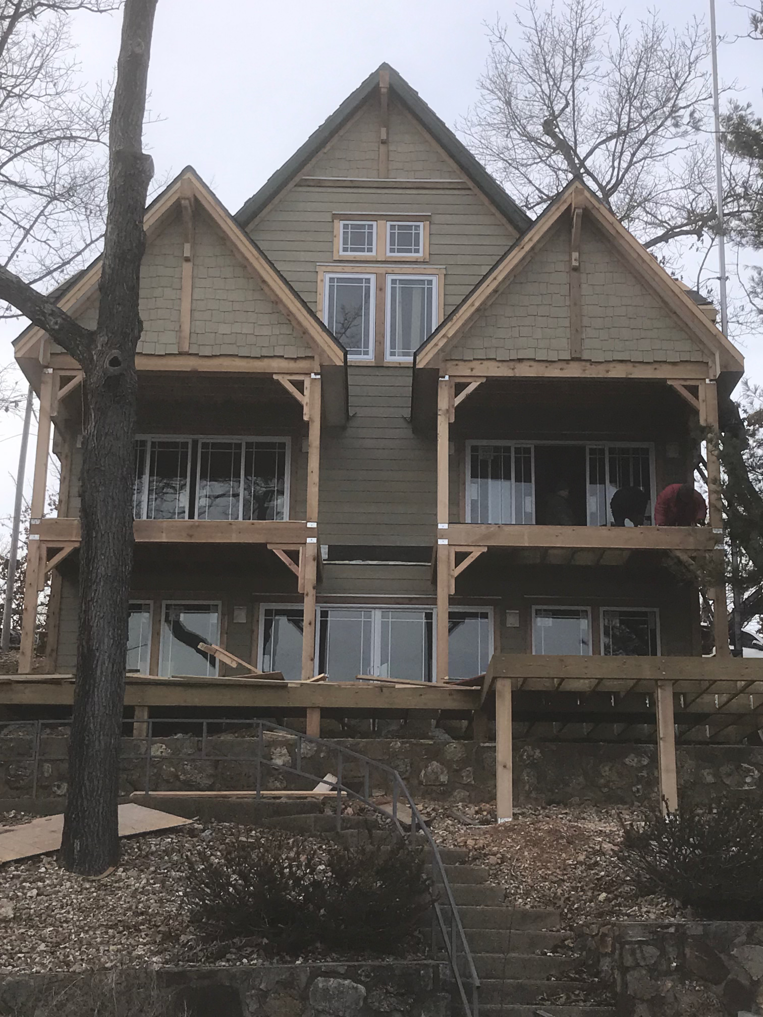Exterior Image 7